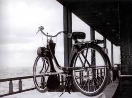 solex 1010 à la Tour Eiffel