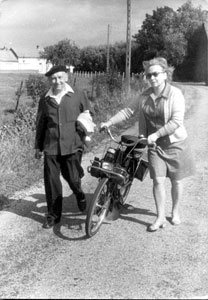 A la campagne en Solex 3800