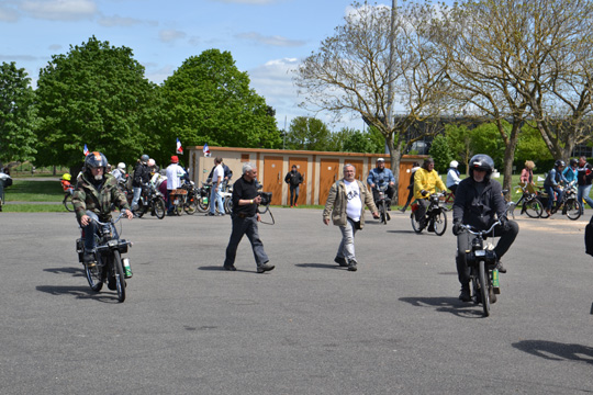 Quelques essais de dernière minutes avant le départ