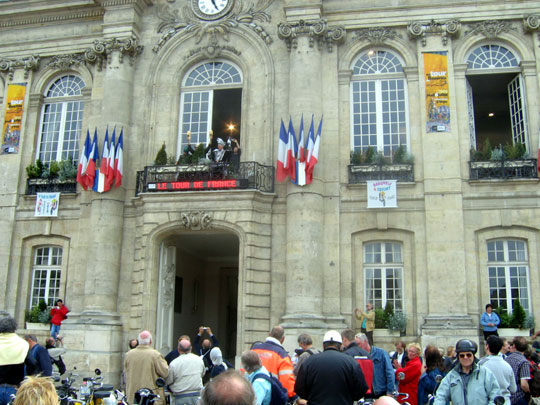 Un étrange engin à vapeur 