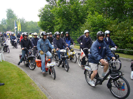 Des solexistes néerlandais de toutes nationalités