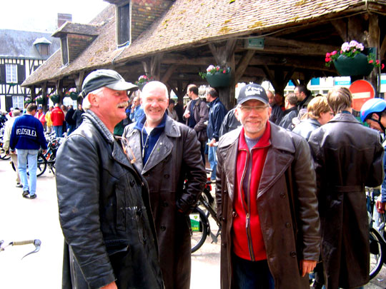 Beaucoup de monde et d'applaudissements