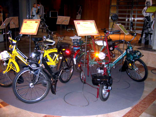 Un solex 3800 allemand et une Trotilex