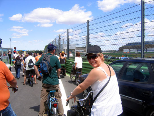 Les solex s'élancent sur le circuit 