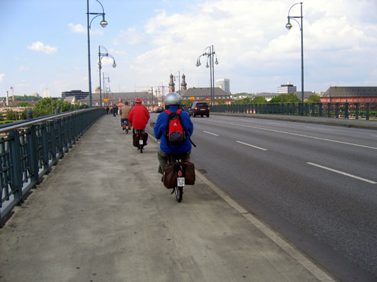 Schiersteiner Brücke