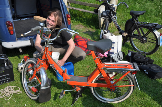 C'est l'heure du départ pour les solex 