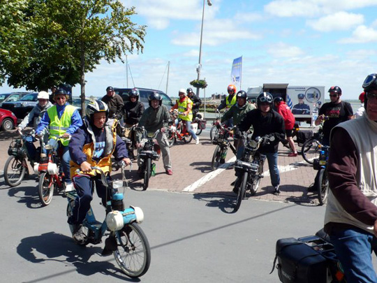 La pause est terminée, nouveau départ des solexistes