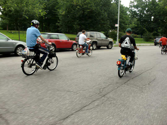 Circling Grant's Tomb