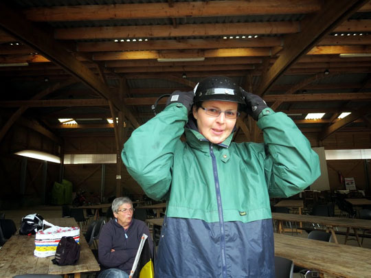 Christine est prête pour la randonnée du dimanche