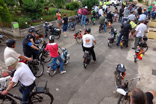 Près de 70 Solexistes se sont rasemblés à Rodemack (Moselle)