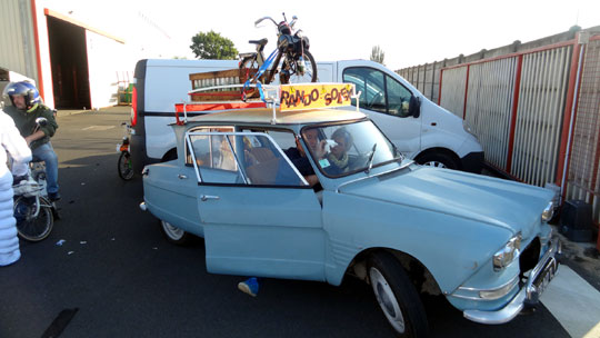 Une Citroën Ami 6 va ouvrir le convoi de cette rando