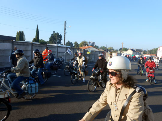 Un groupe de solexistes venant du Morbihan