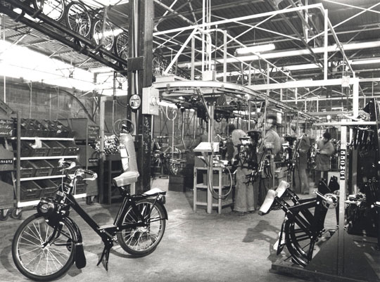 The Velosolex 3800 line at Macon