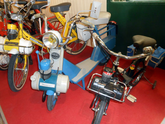 Un Solex Micron Route et un Solex F4