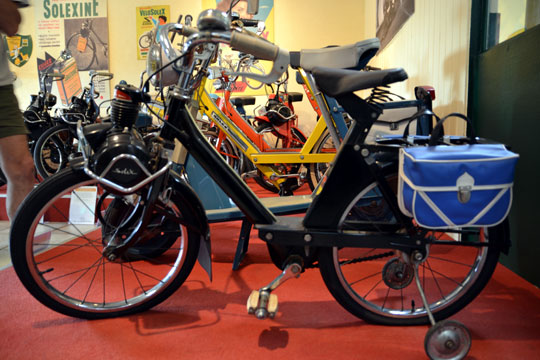 Un Solex F4 neuf provenant du garage Pradier de Bourg-la-Reine