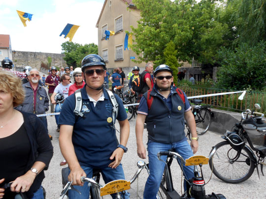 Des solexistes de cinq nationalités différentes