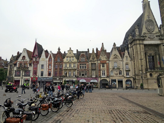 La Grand Place de Béthune