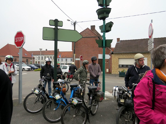 Après le petit déjeuner les derniers préparatifs du départ