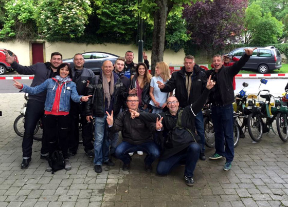 Le groupe des Beauvaisiens sur les bords de la Moselle à Schengen