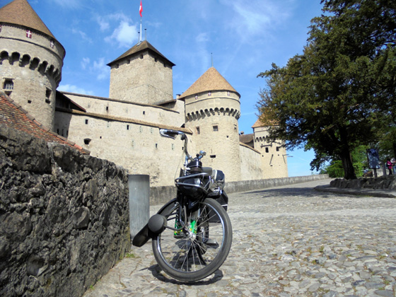 Chillon a été occupé par la maison de Savoie puis par les Bernois