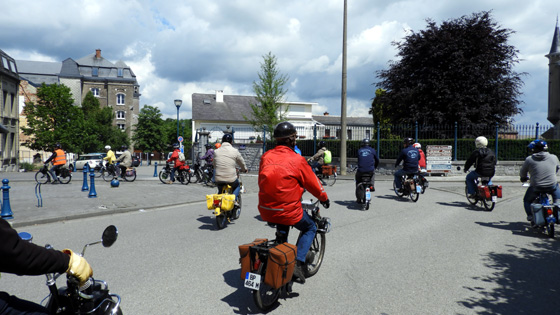 Direction vers la Grand Place de Chimay