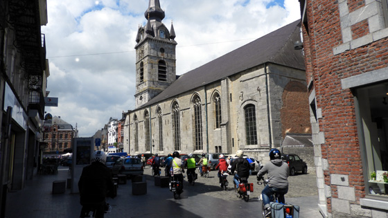 La Coll&eacute;giale Saint-Pierre et Paul de Chimay