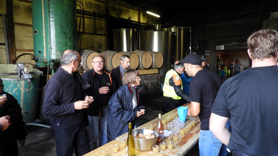 D&eacute;gustation du vin nouveau ou vin bourru