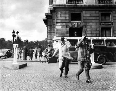 velosolex place de la Concorde