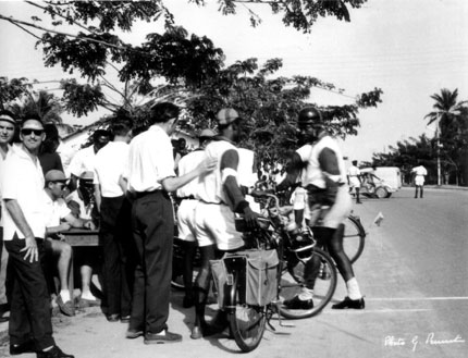 Velosolex Douala Cameroun