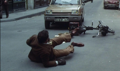 Phlippe Noiret sur un Solex